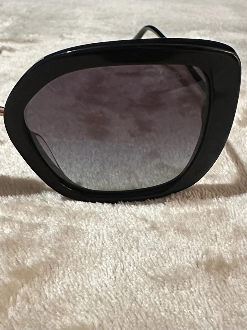 CHANEL Black Square Gradient Sunglasses with Gold Bridge